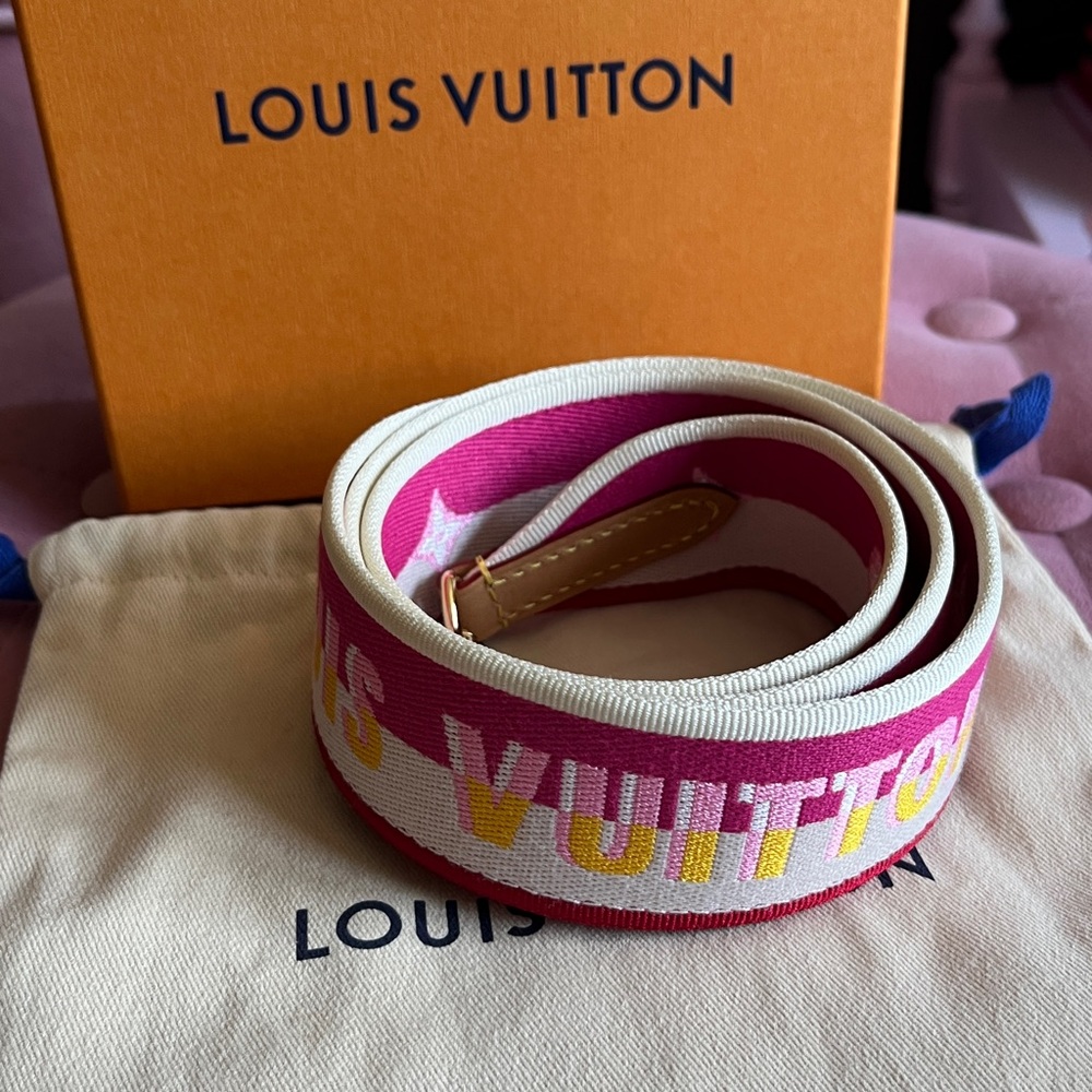 Louis Vuitton Pink and White Strap